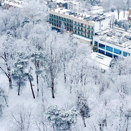 Villa Park Med. & Spa 시에초시네크 외부 사진