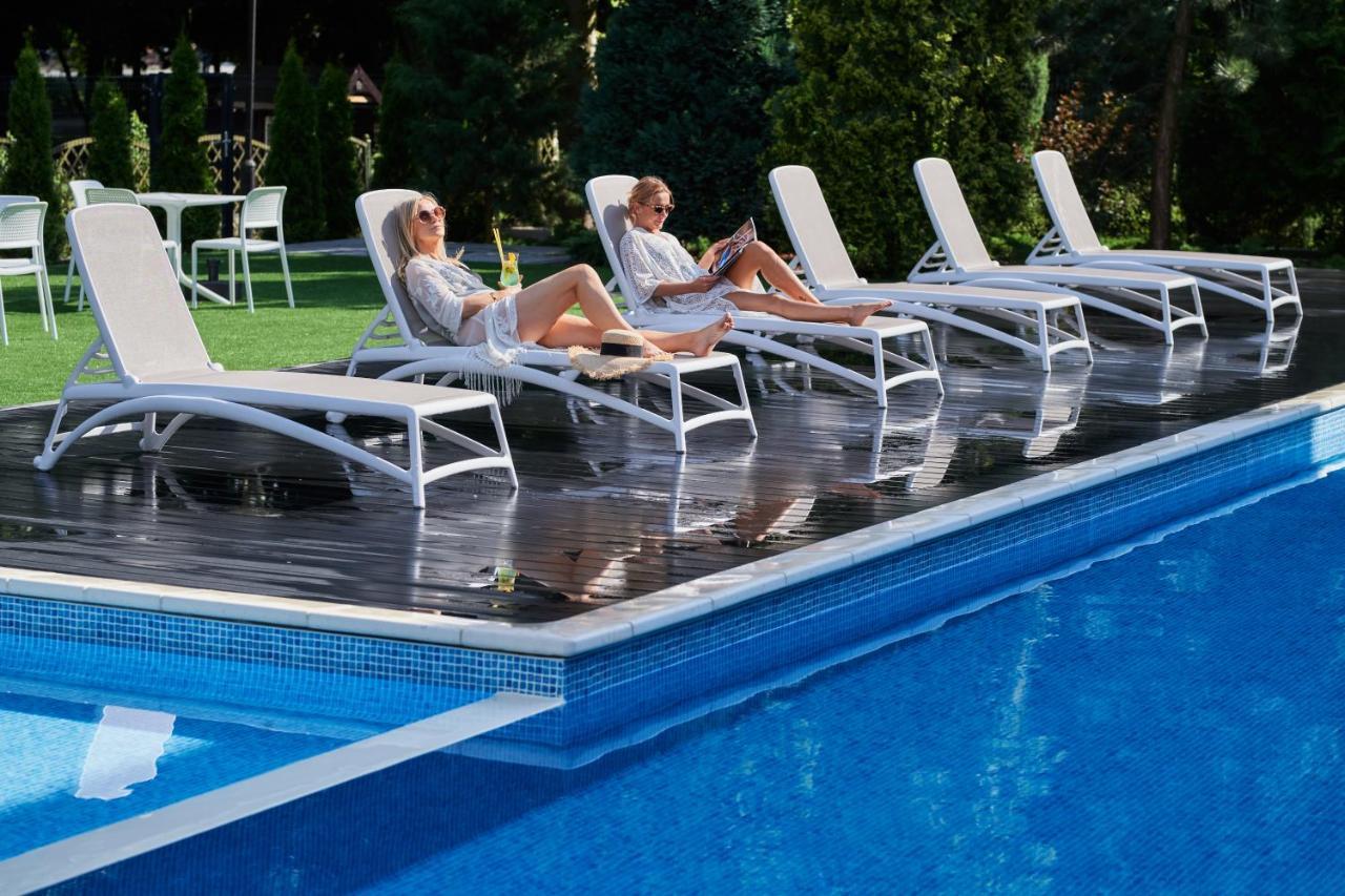 Villa Park Med. & Spa 시에초시네크 외부 사진