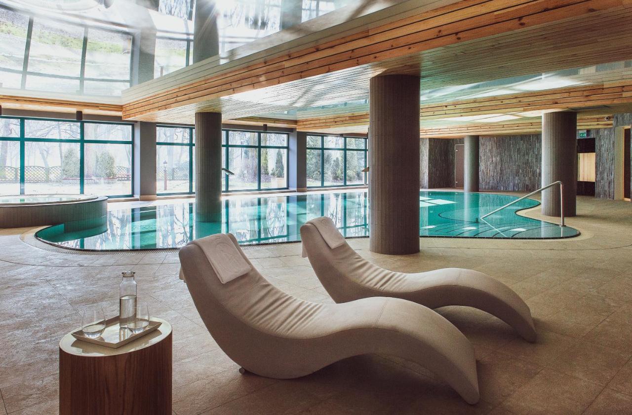 Villa Park Med. & Spa 시에초시네크 외부 사진