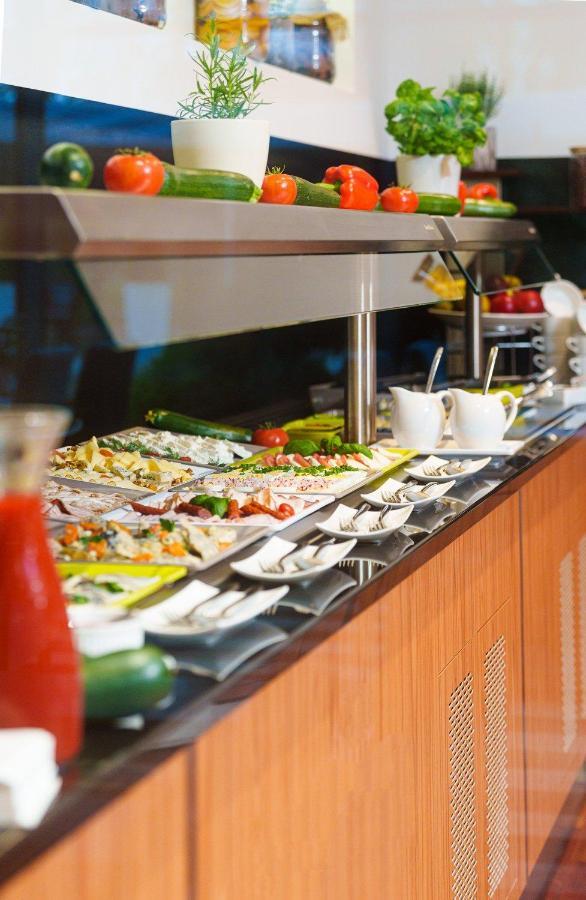 Villa Park Med. & Spa 시에초시네크 외부 사진